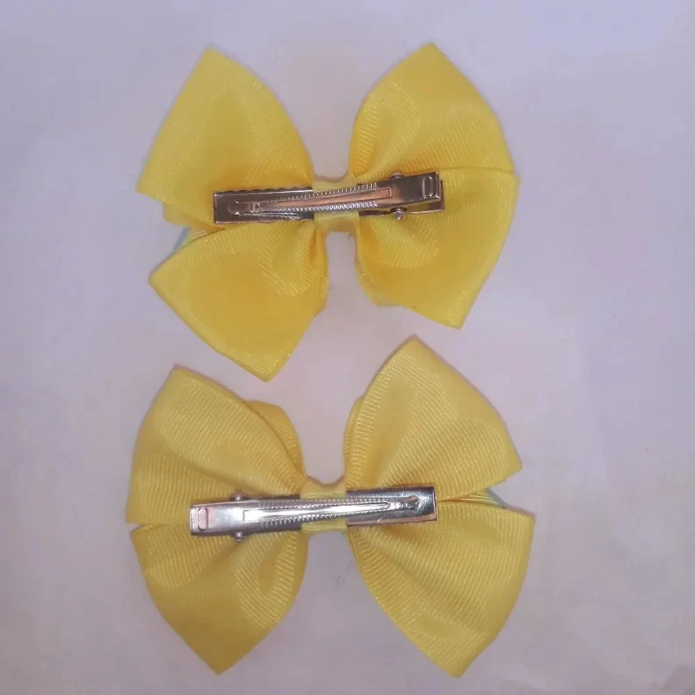 Girls bow handmade